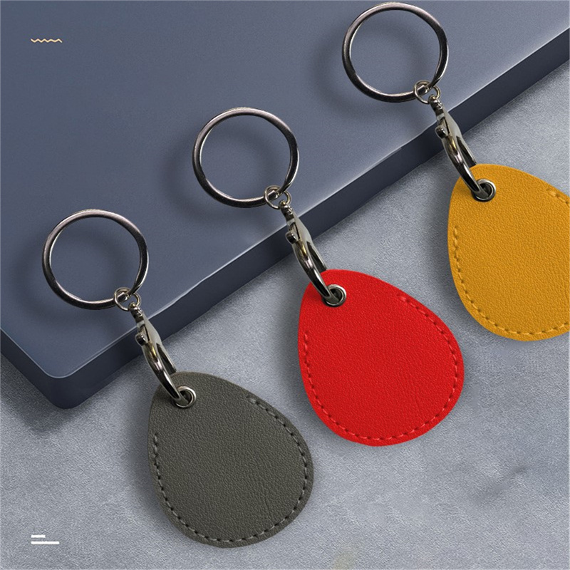 Security Chain Door - AO Nuevo Llavero de Cuero PU